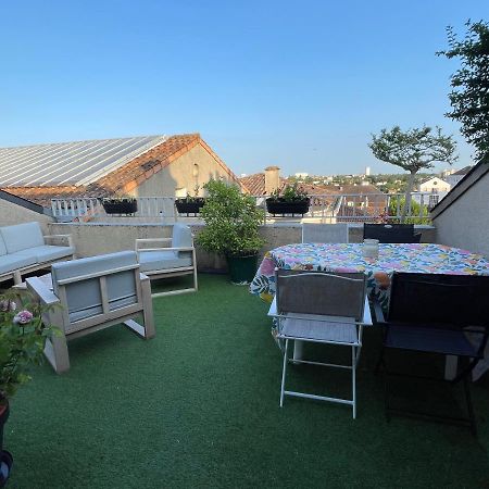 Grand Appartement Hypercentre Avec Terrasse Et Parking Poitiers Eksteriør billede