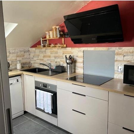Grand Appartement Hypercentre Avec Terrasse Et Parking Poitiers Eksteriør billede