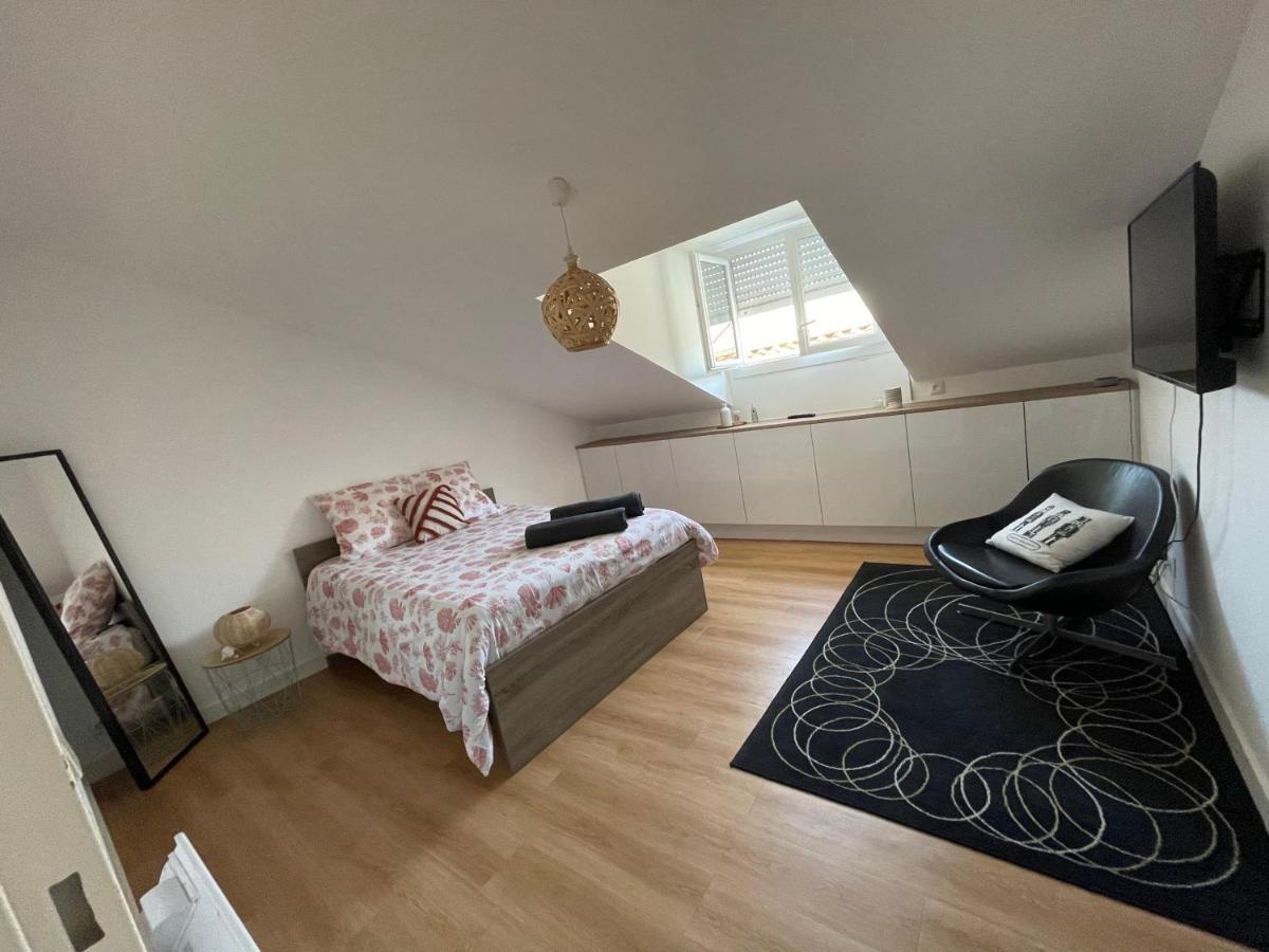 Grand Appartement Hypercentre Avec Terrasse Et Parking Poitiers Eksteriør billede